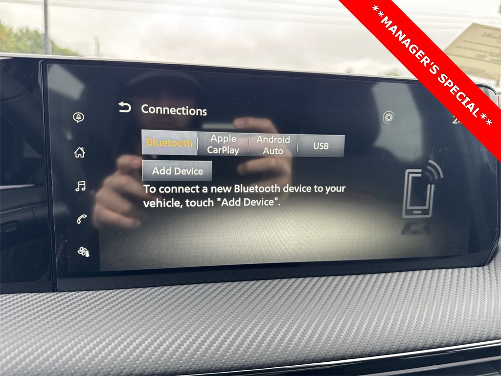 New 2025 Nissan Kicks SR w/ SR Premium Package image 18