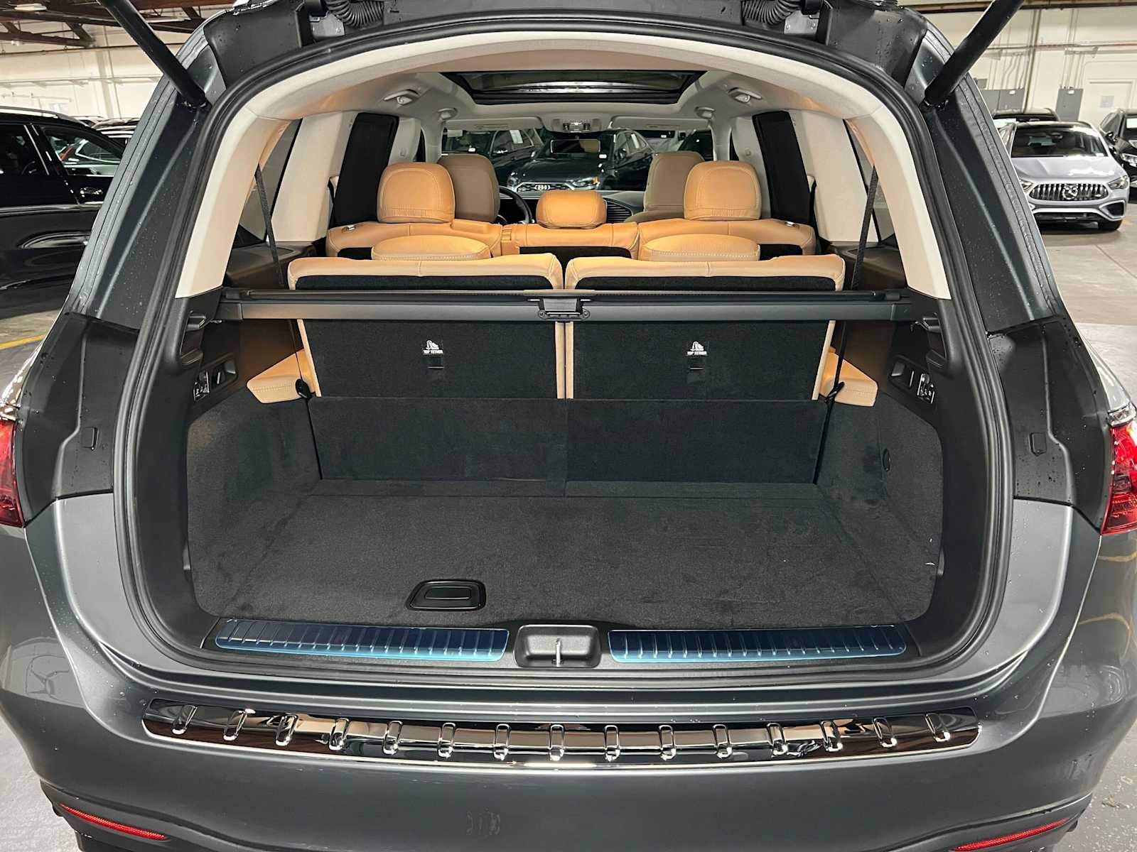 New 2026 Mercedes-Benz GLS 450 4MATIC image 16