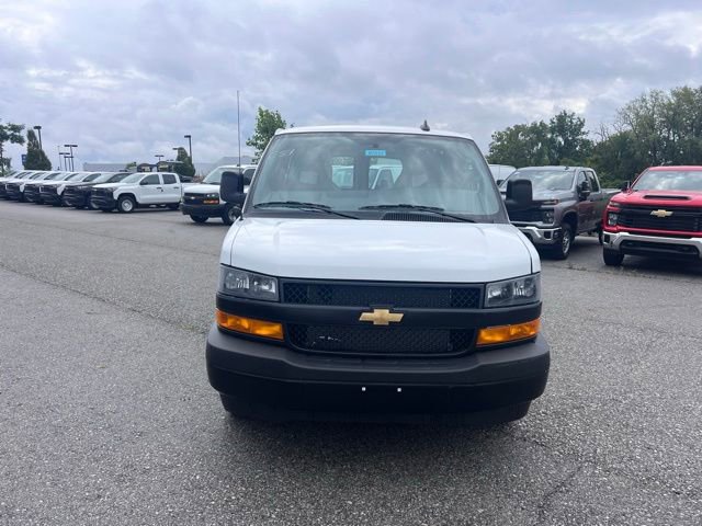 New 2025 Chevrolet Express 3500 Work Van w/ Driver Convenience Package image 12