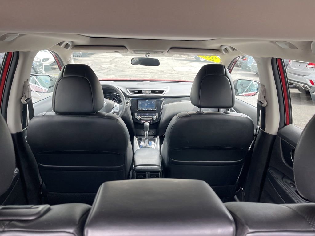 Used 2014 Nissan Rogue SL w/ SL Premium Package image 13