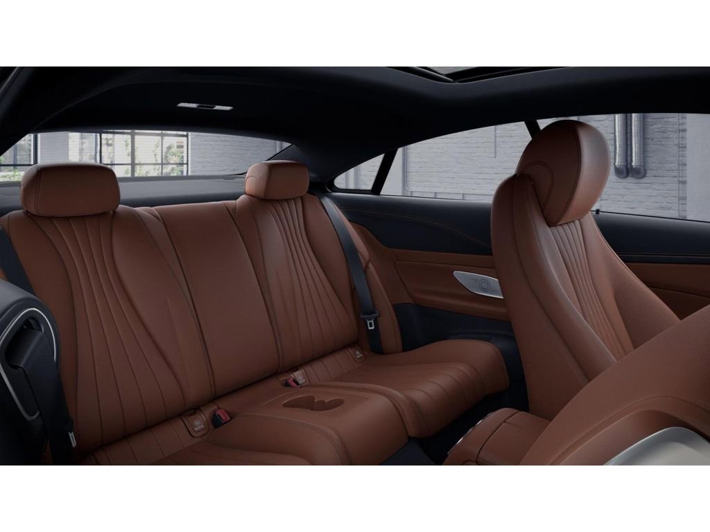 Used 2020 Mercedes-Benz E 450 4MATIC Coupe image 5