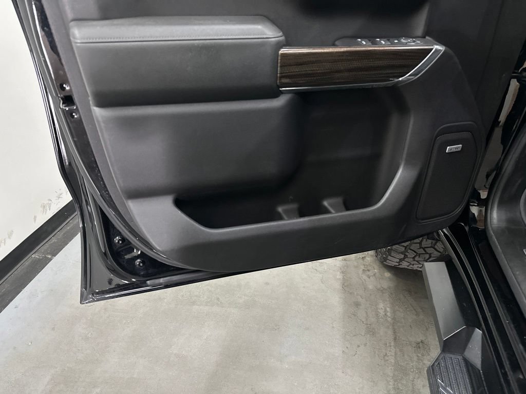 Used 2019 Chevrolet Silverado 1500 RST AWD/4WD image 36