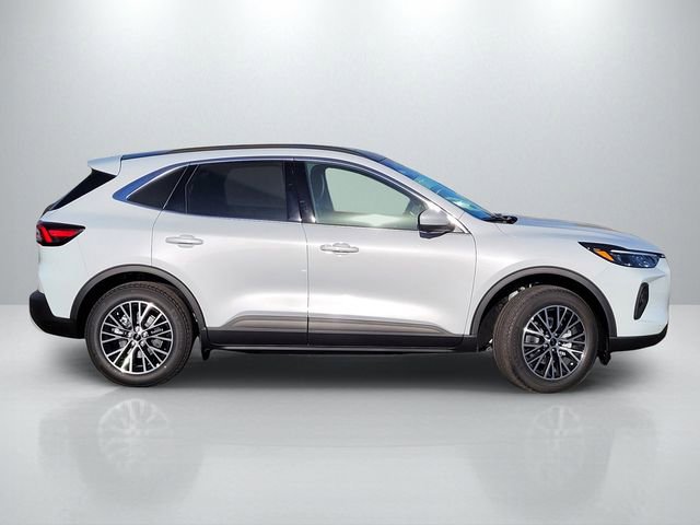 New 2025 Ford Escape SE w/ PHEV Premium Package FWD image 4