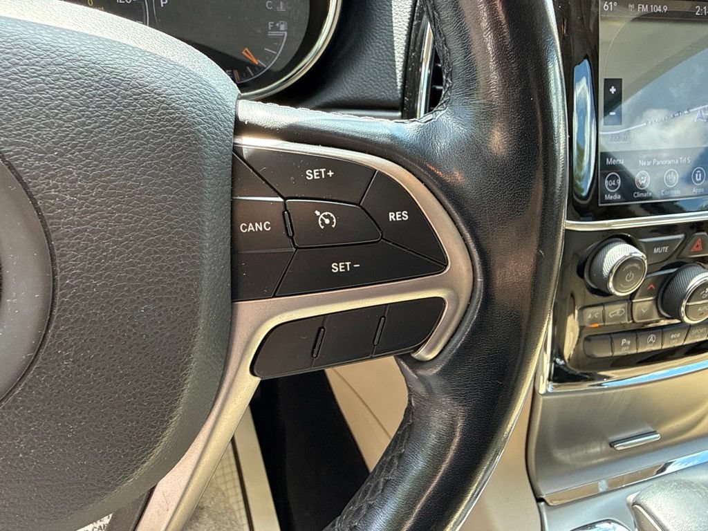 Used 2020 Jeep Grand Cherokee Limited AWD/4WD image 27