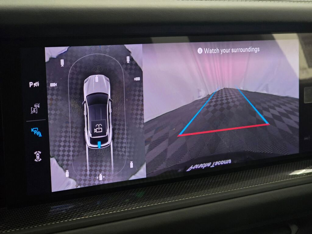 New 2026 Porsche Cayenne GTS image 31