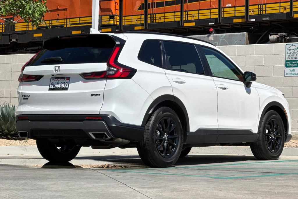 Certified 2026 Honda CR-V Sport image 8