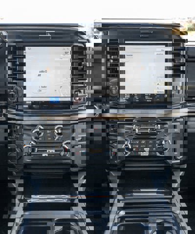 New 2026 Ford F350 Lariat w/ Black Appearance Package image 25