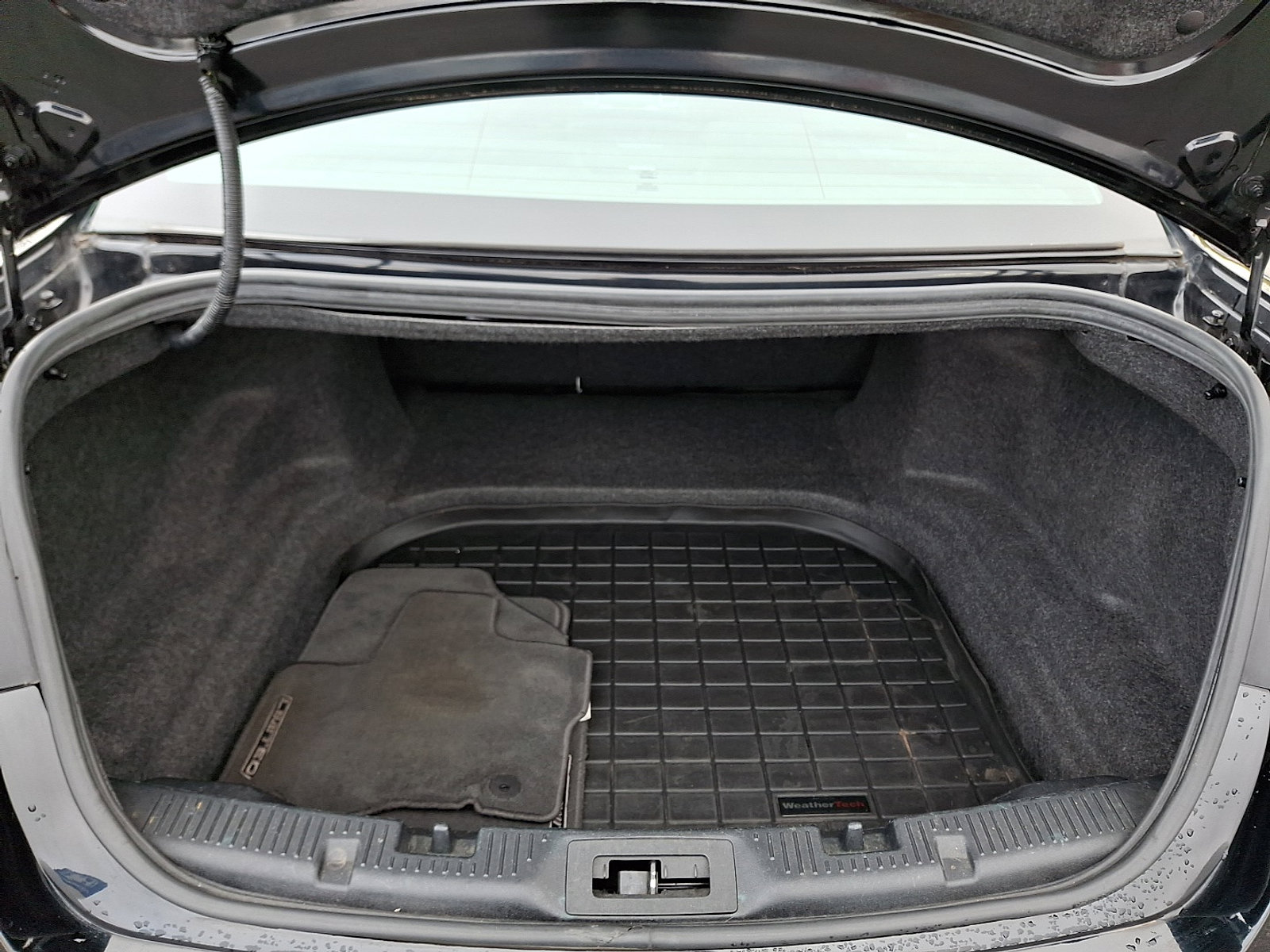 Used 2018 Ford Taurus Limited image 29