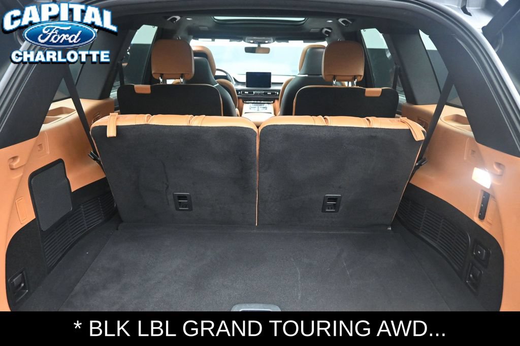 Used 2023 Lincoln Aviator Black Label Grand Touring AWD/4WD image 16