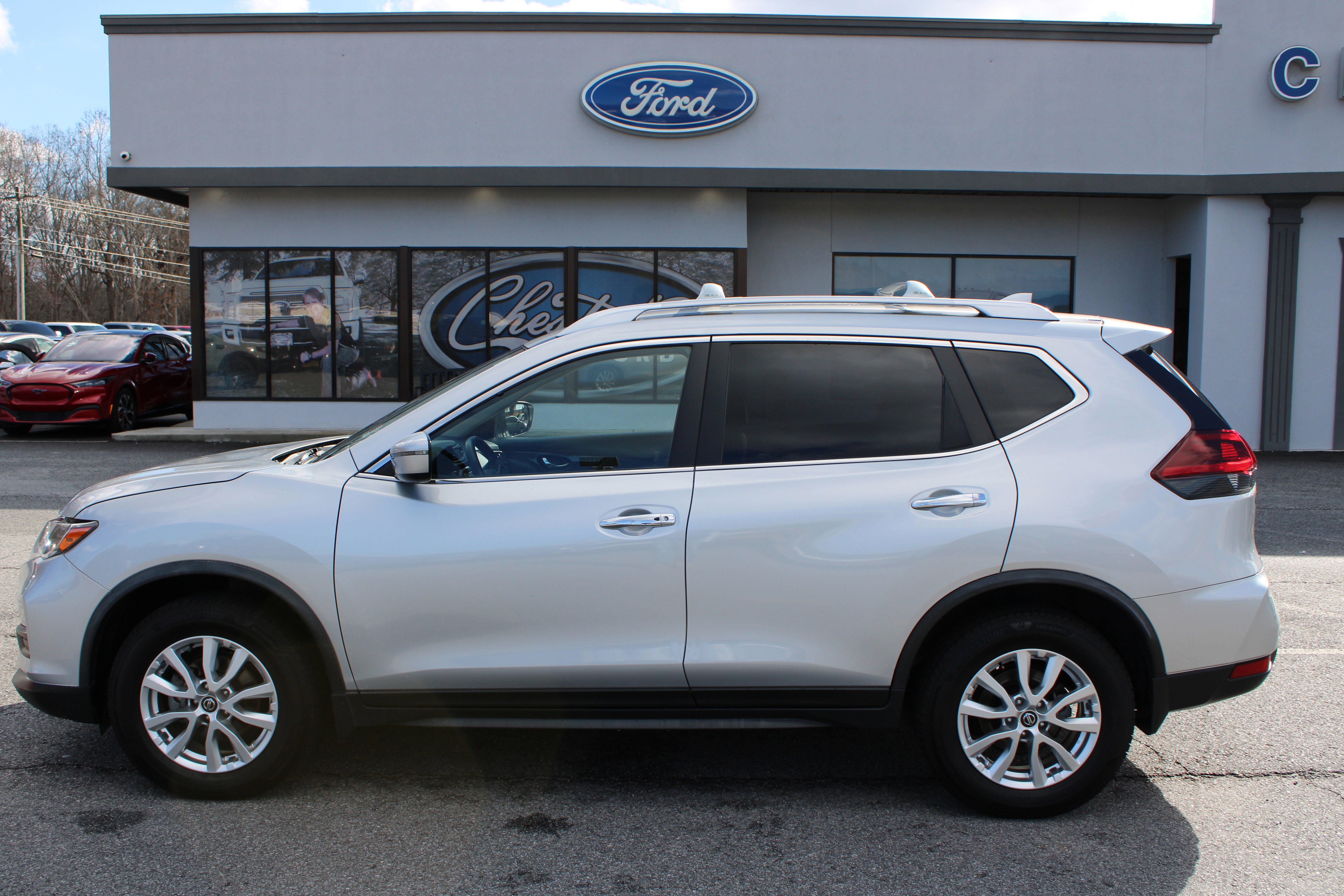 Used 2020 Nissan Rogue SV
