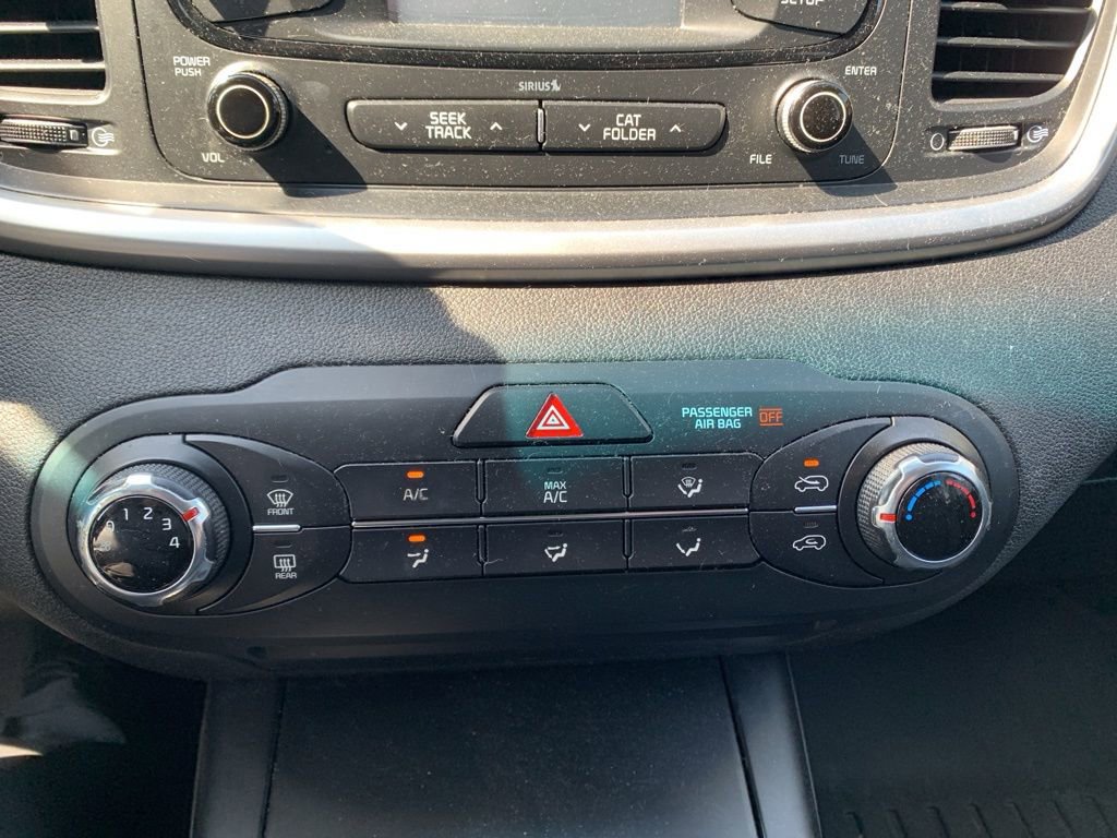 Used 2016 Kia Sorento LX AWD/4WD image 42