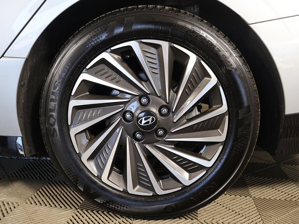 Certified 2025 Hyundai Sonata SEL FWD image 18