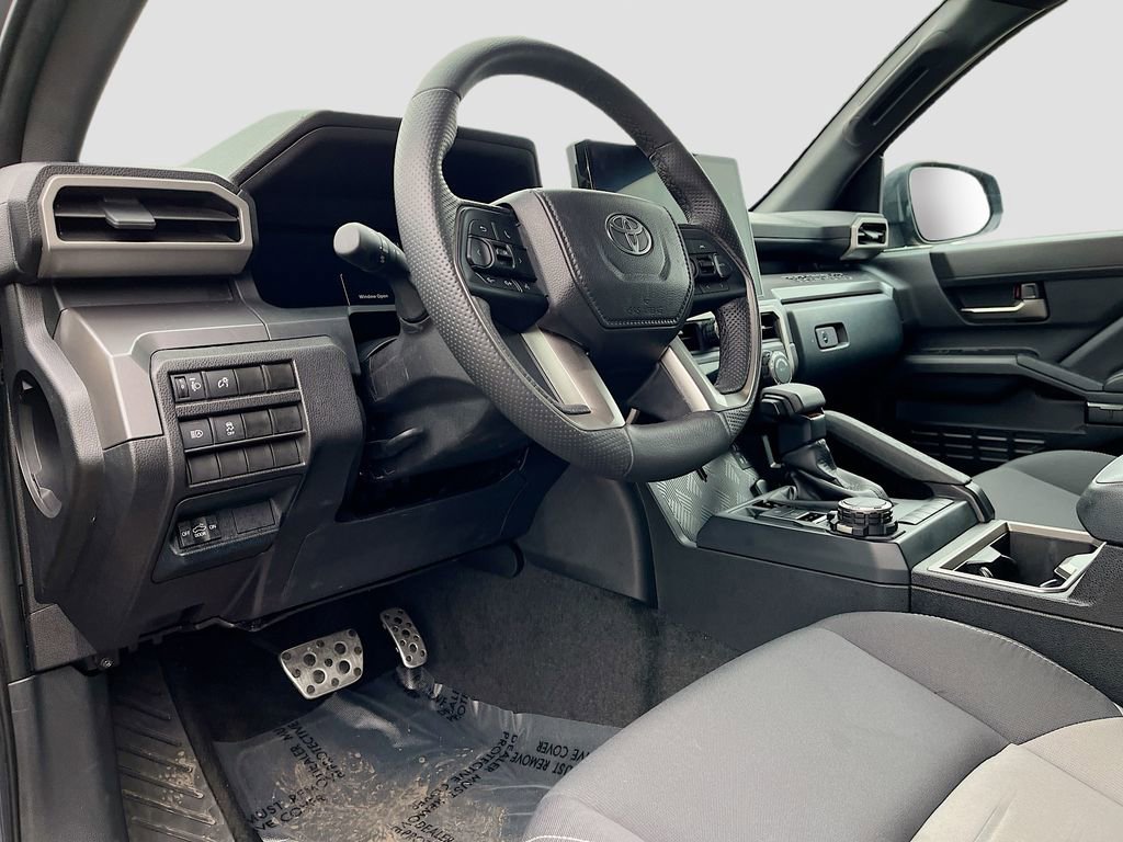Used 2024 Toyota Tacoma TRD Sport image 9