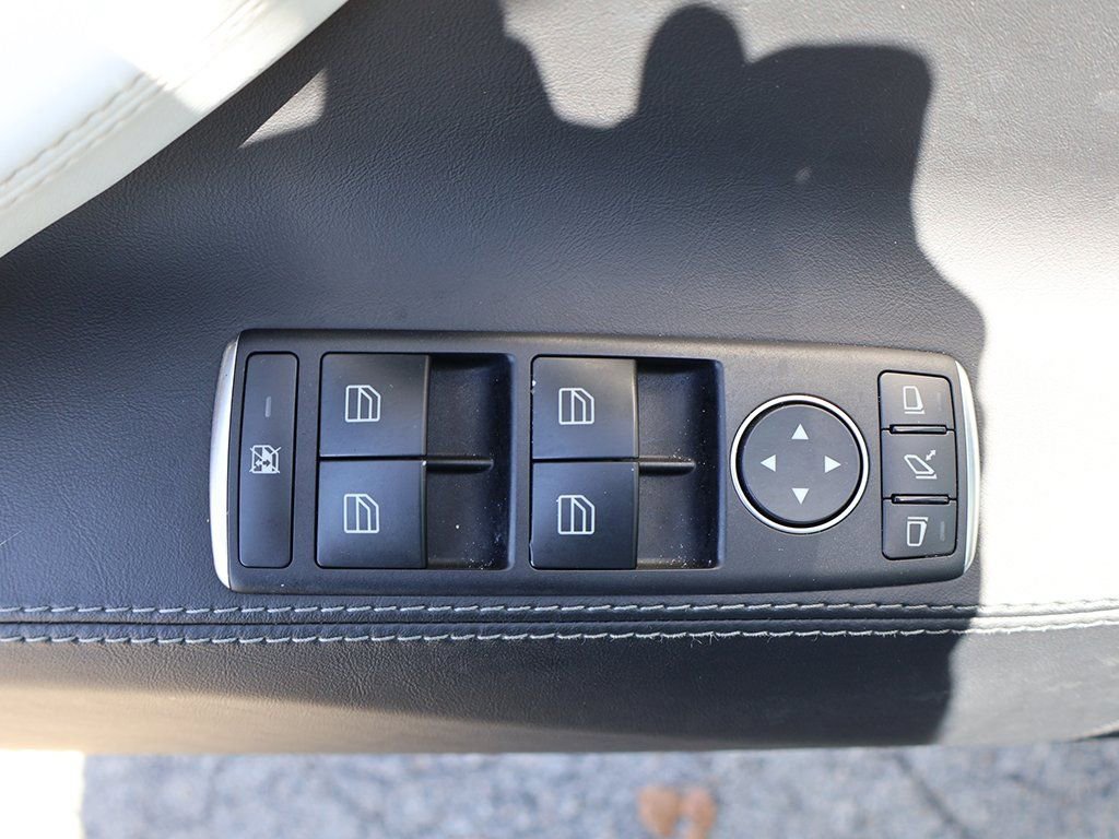 Used 2017 Tesla Model S 75 image 34