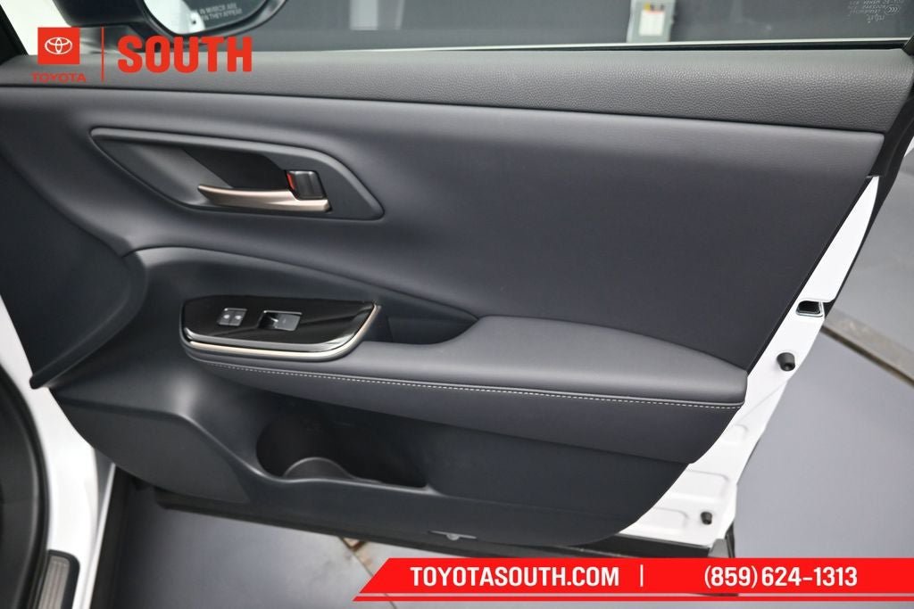 New 2026 Toyota Crown Platinum AWD/4WD image 36