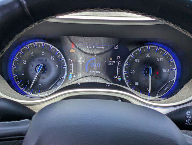 Certified 2020 Chrysler Pacifica Touring-L w/ Advanced Safetytec Group AWD/4WD image 14