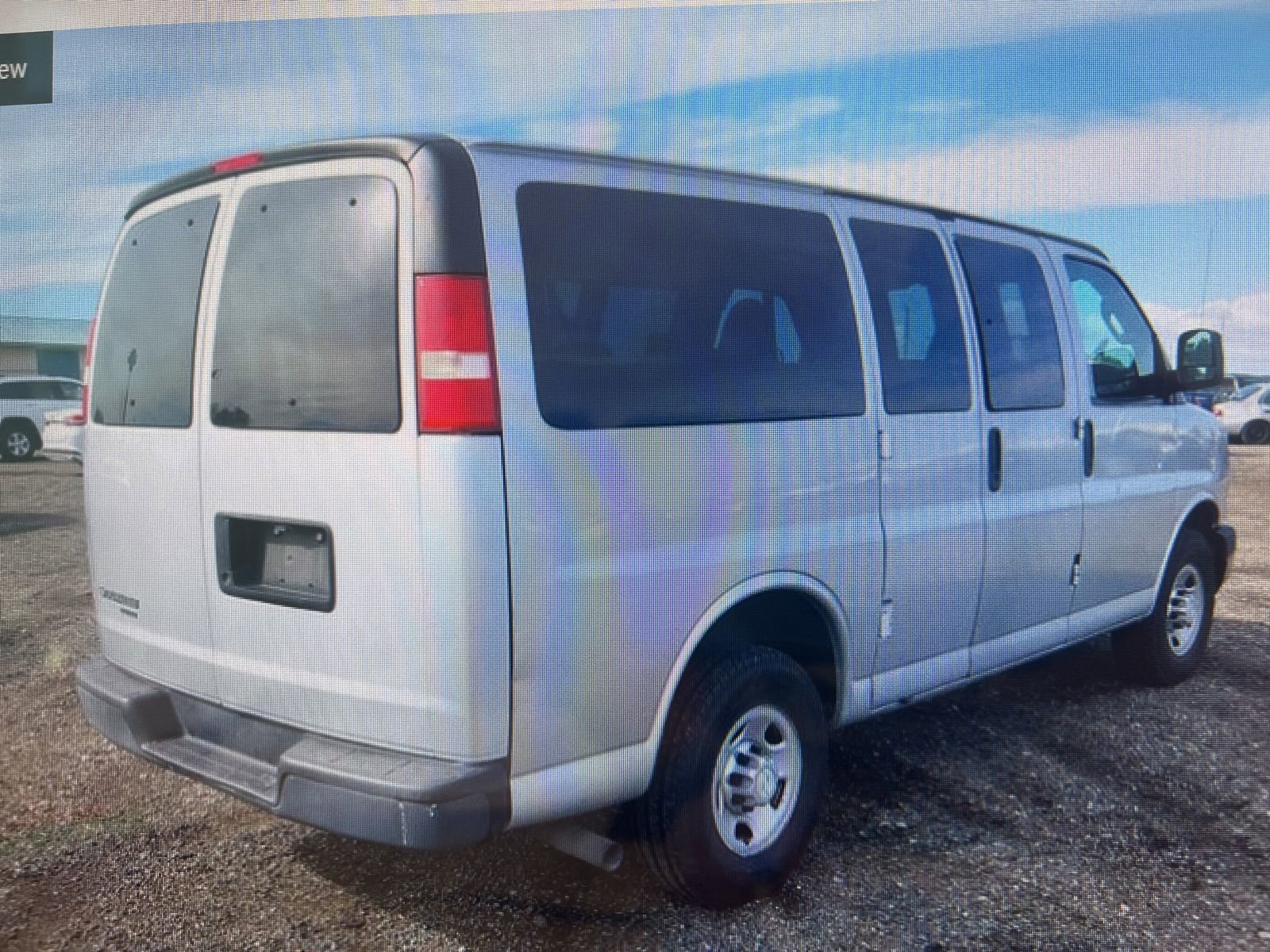 Used 2016 Chevrolet Express 2500 LS image 6