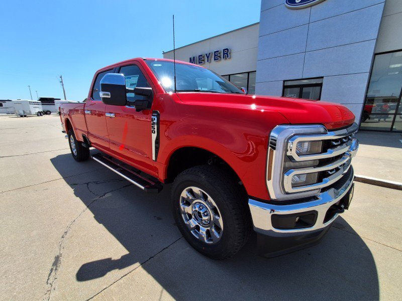 New 2025 Ford F250 Lariat w/ Chrome Package image 2