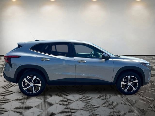 Used 2024 Chevrolet Trax RS w/ Sunroof Package image 6