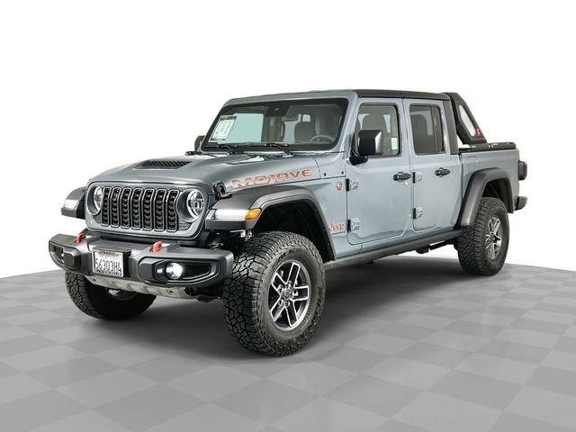 Used 2025 Jeep Gladiator Mojave w/ Safety Group