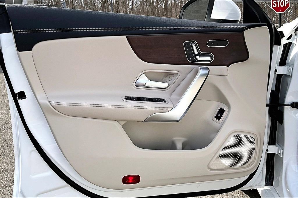 Certified 2023 Mercedes-Benz CLA 250 4MATIC image 18