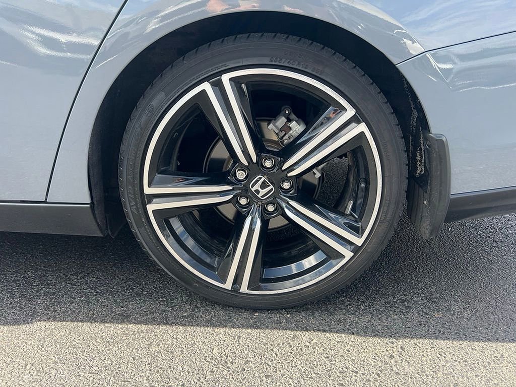 Used 2023 Honda Accord Sport image 10