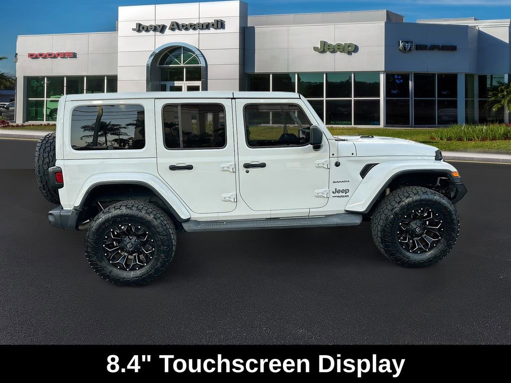 Used 2018 Jeep Wrangler Unlimited Sahara image 11