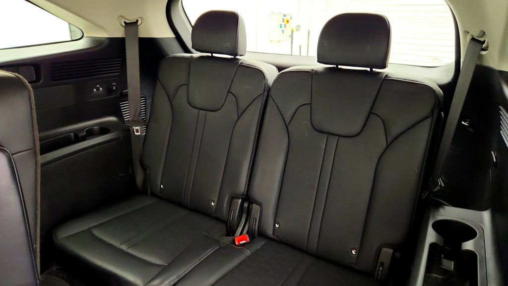 Used 2025 Kia Sorento EX AWD/4WD image 22