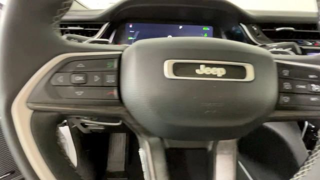 Used 2023 Jeep Grand Cherokee 4WD 4xe image 28