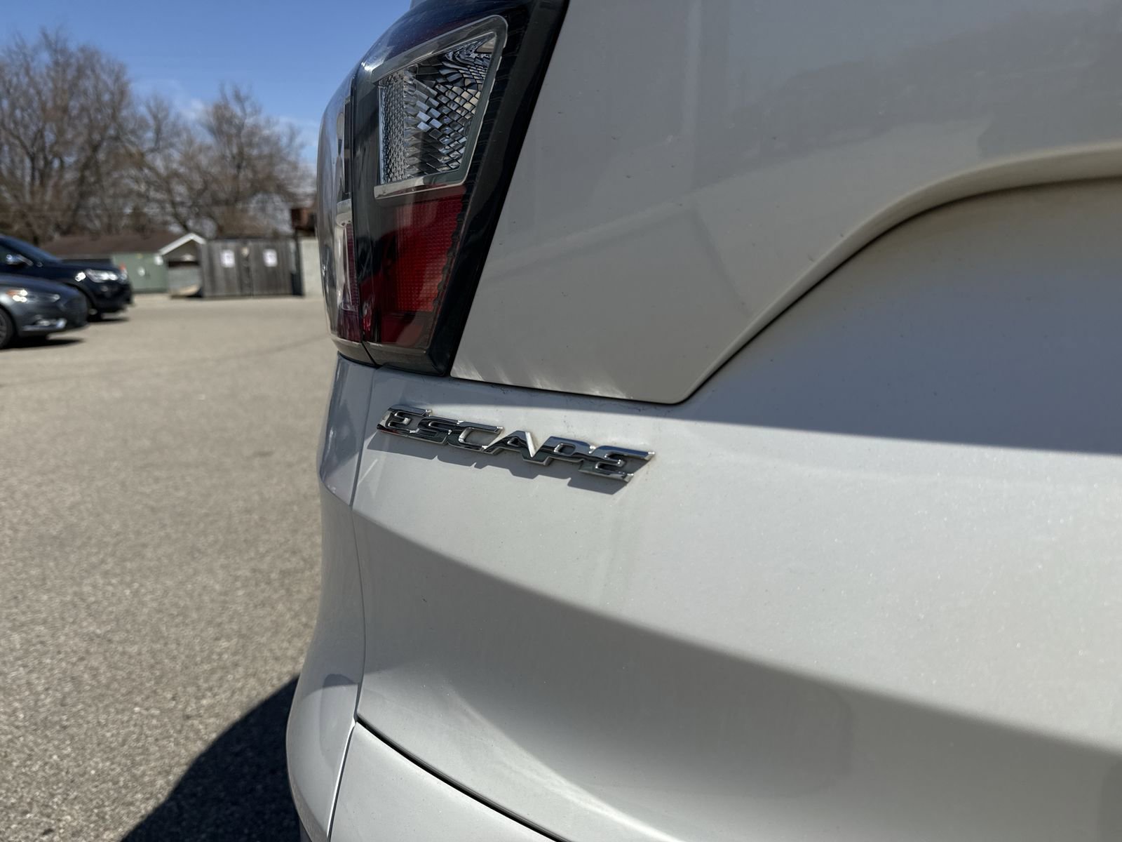 Used 2017 Ford Escape Titanium image 18