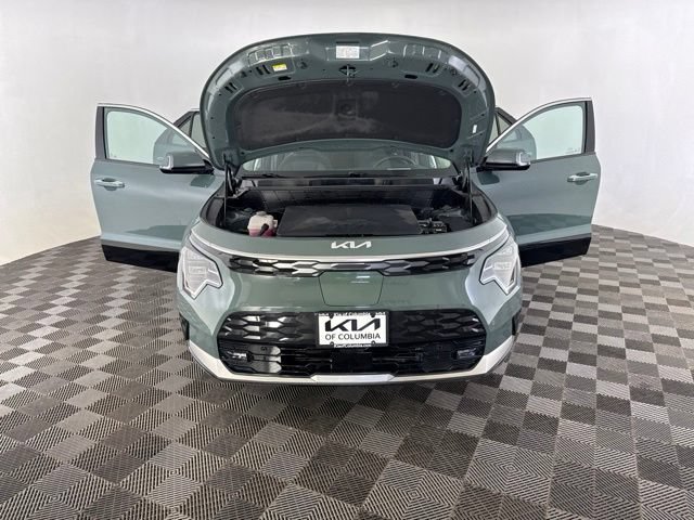 Certified 2023 Kia Niro Wave w/ Wave Preserve Package FWD image 13