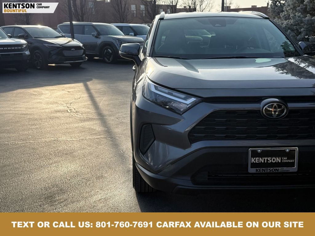 Used 2025 Toyota RAV4 XLE image 14