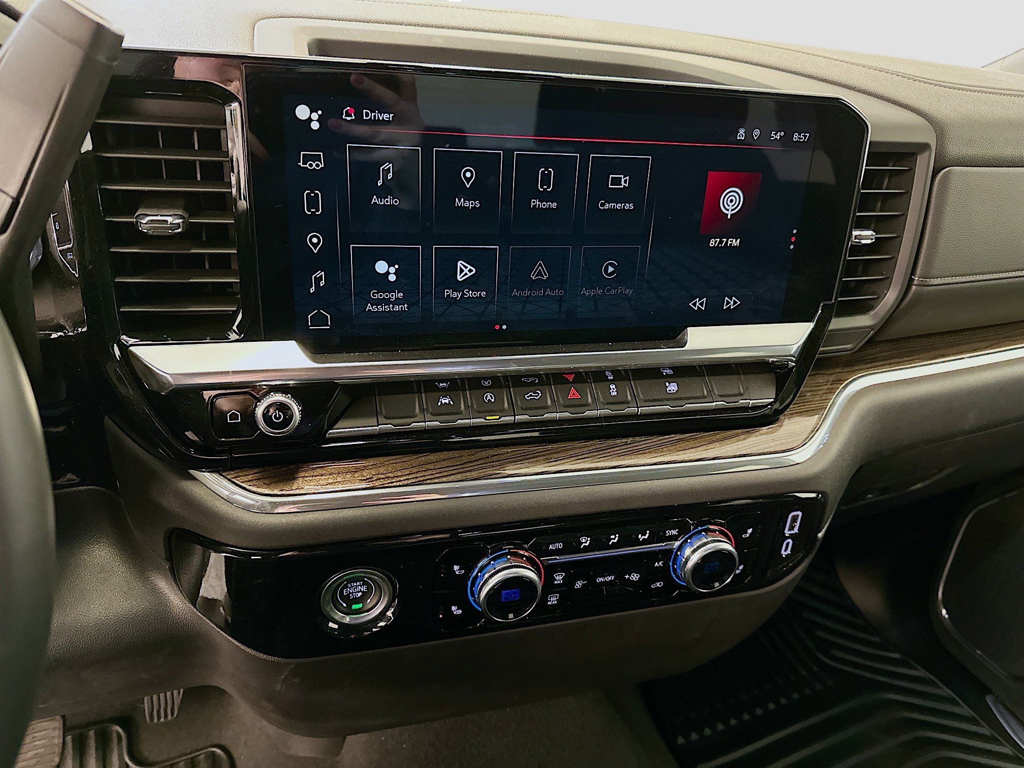 Used 2024 GMC Sierra 1500 Elevation image 26