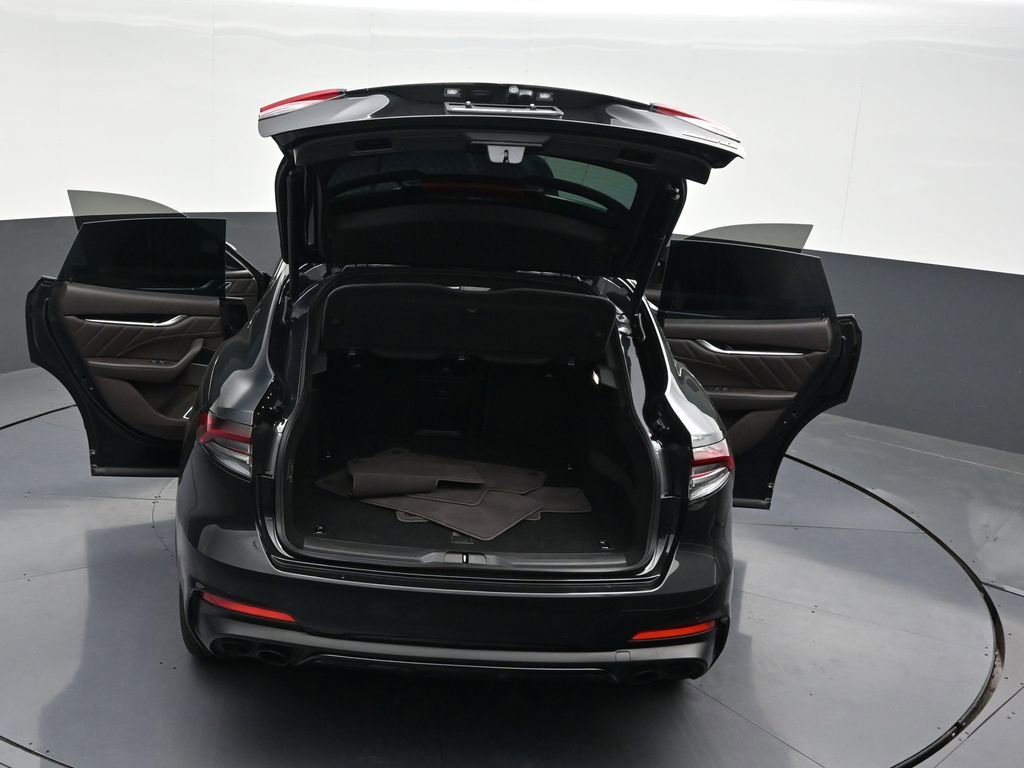 Used 2022 Maserati Levante Modena image 38
