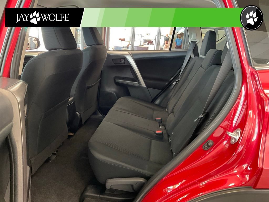 Used 2016 Toyota RAV4 LE AWD/4WD image 20