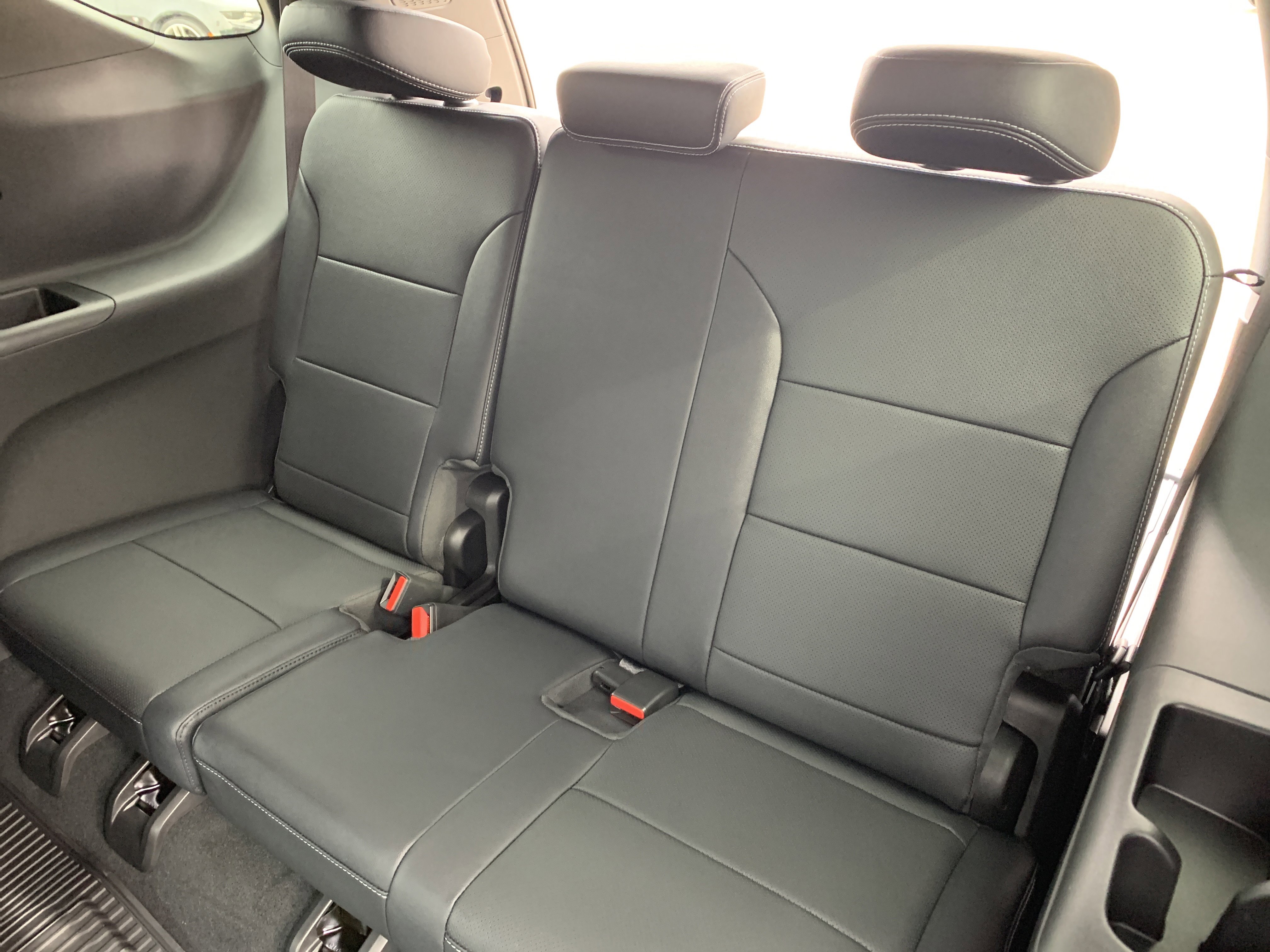 New 2026 Chevrolet Traverse LT w/ Midnight/Sport Edition image 17