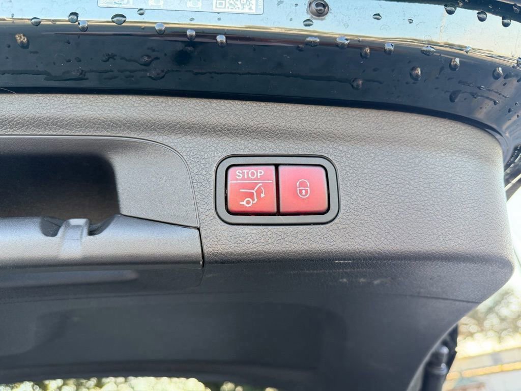 Used 2023 Mercedes-Benz GLE 350 4MATIC image 38