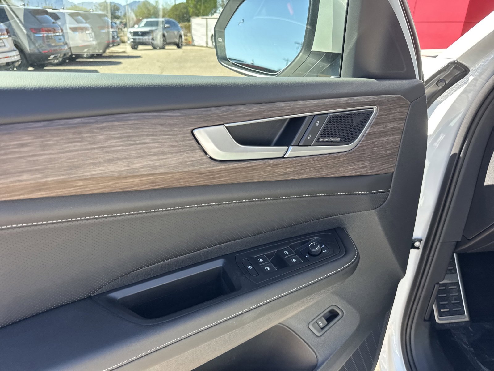 New 2026 Volkswagen Atlas SEL Premium R-Line image 14