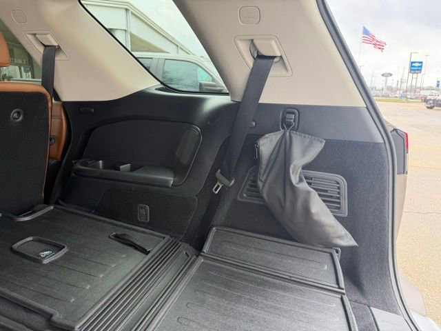 Used 2025 Nissan Pathfinder Platinum image 36