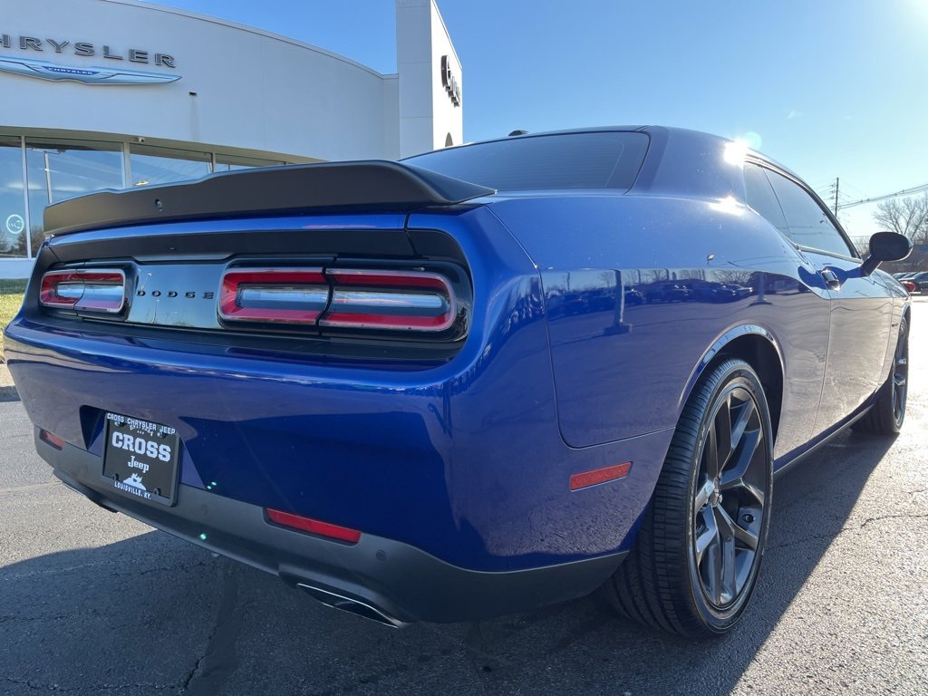 Used 2022 Dodge Challenger R/T w/ Blacktop Package image 46