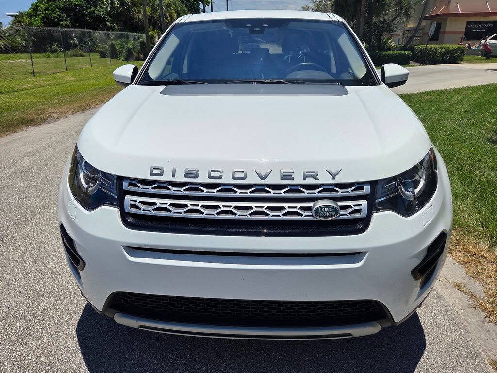 Used 2017 Land Rover Discovery Sport HSE AWD/4WD image 13