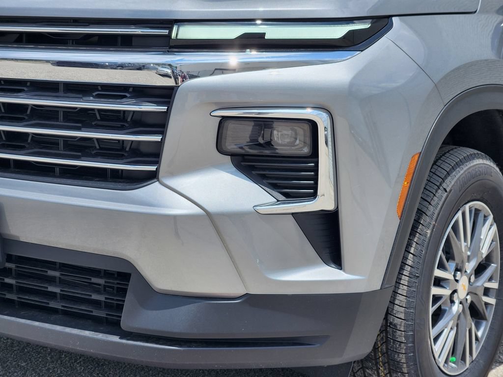 New 2026 Chevrolet Traverse LT FWD image 6