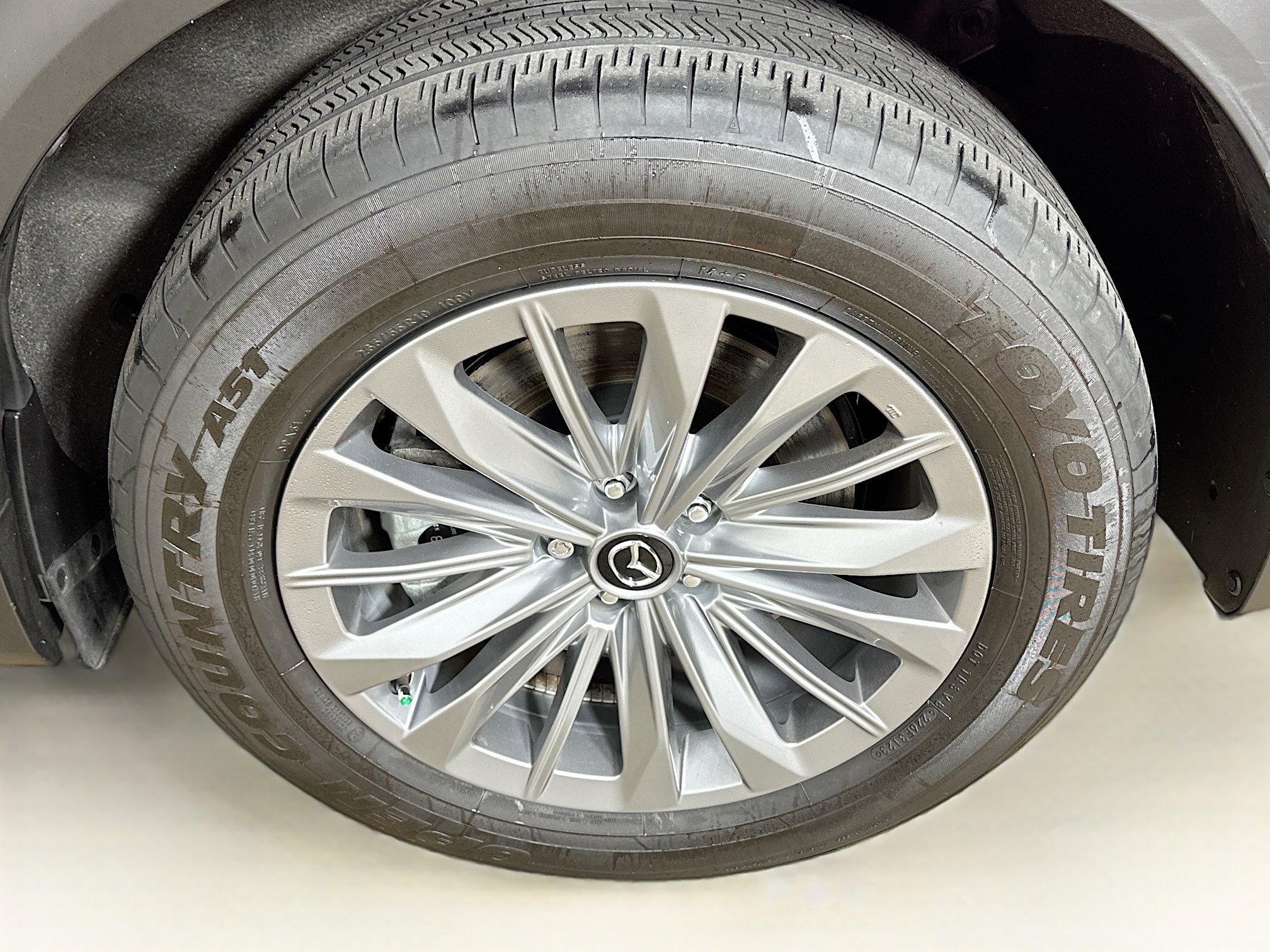 Used 2024 MAZDA CX-90 Plug-In Hybrid w/ Preferred AWD/4WD image 11