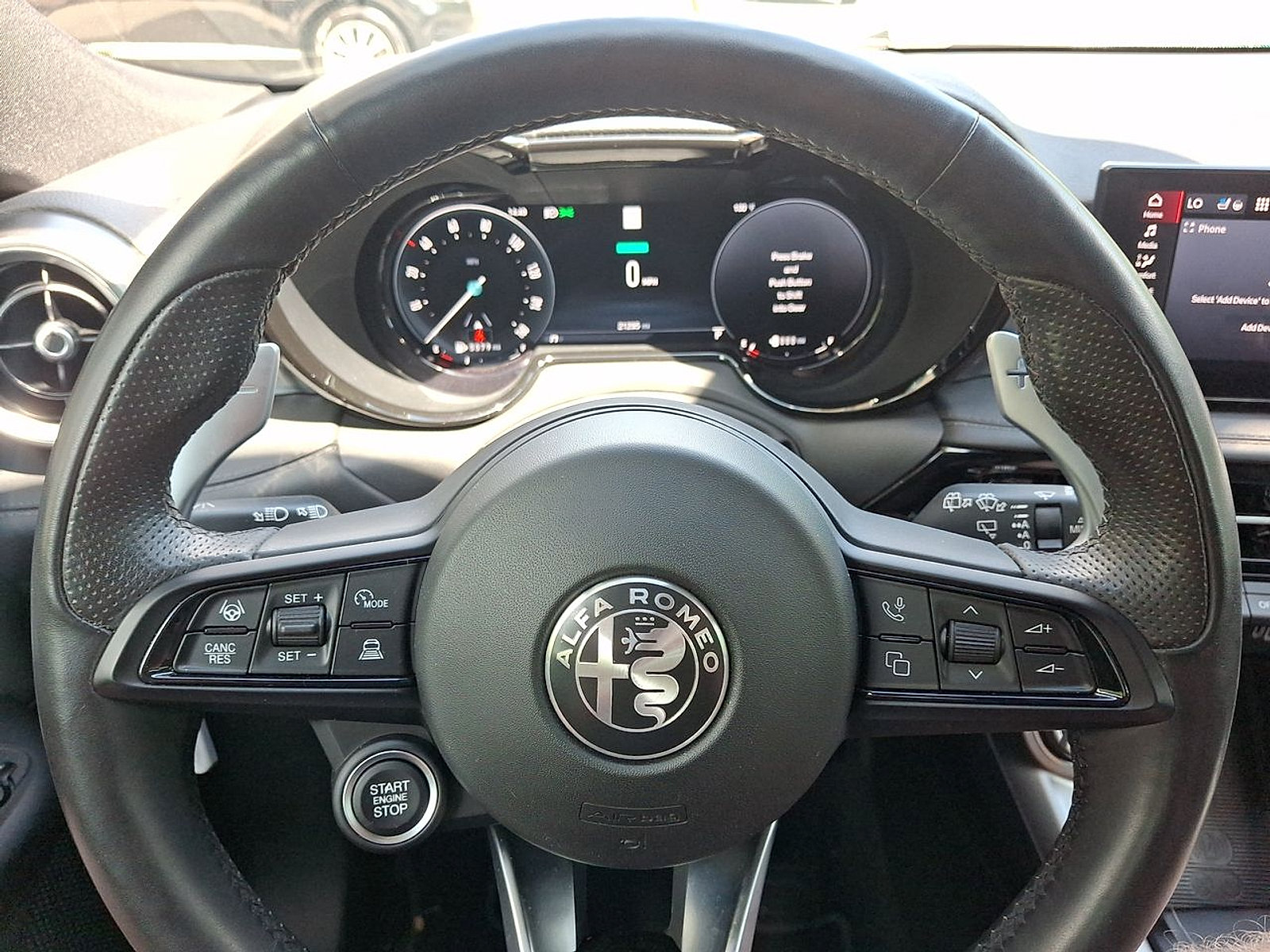Used 2024 Alfa Romeo Tonale Veloce AWD/4WD image 16