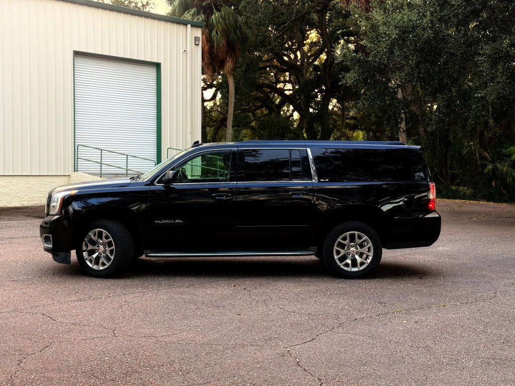 Used 2016 GMC Yukon XL SLE image 8