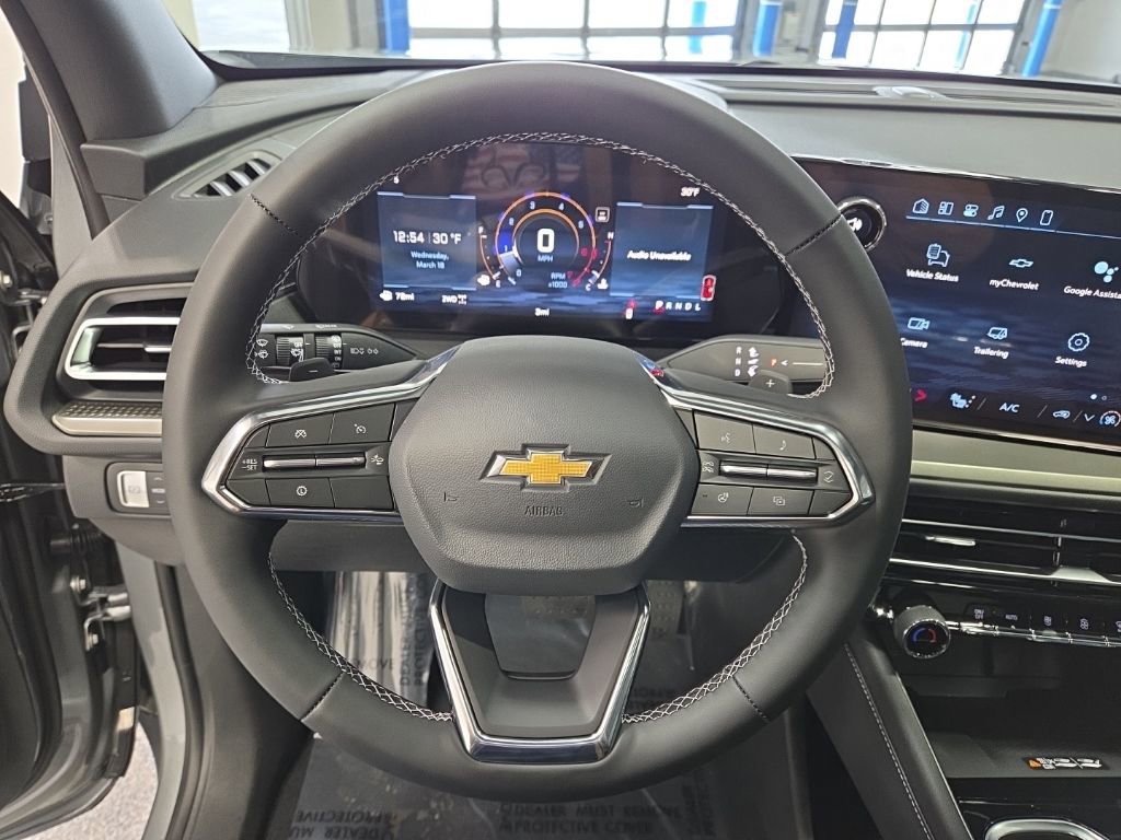 New 2026 Chevrolet Traverse LT w/ Sun and Wheel Package image 12