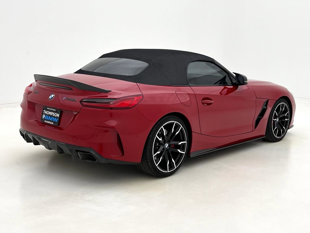 Certified 2025 BMW Z4 M40i w/ Edition image 7