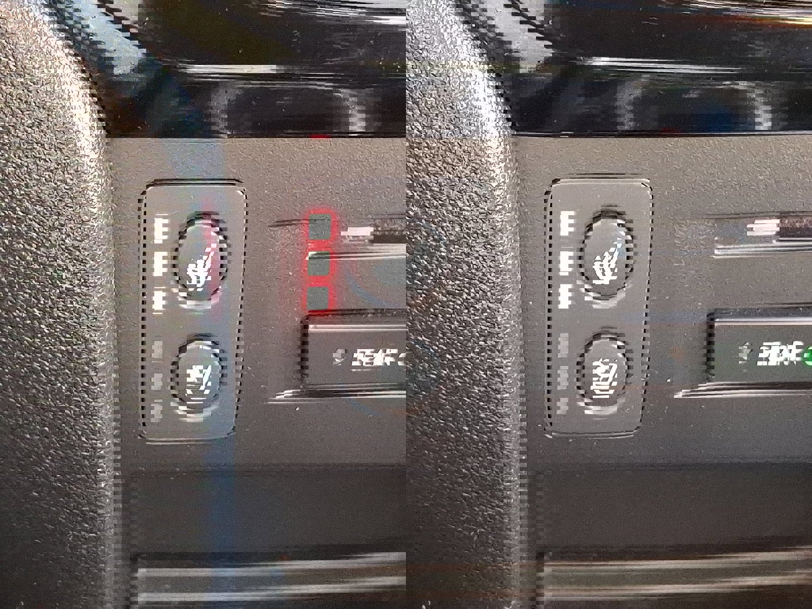 Used 2018 Honda Pilot Elite image 26