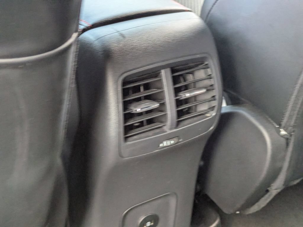 Used 2025 Ford Escape ST-Line AWD/4WD image 25