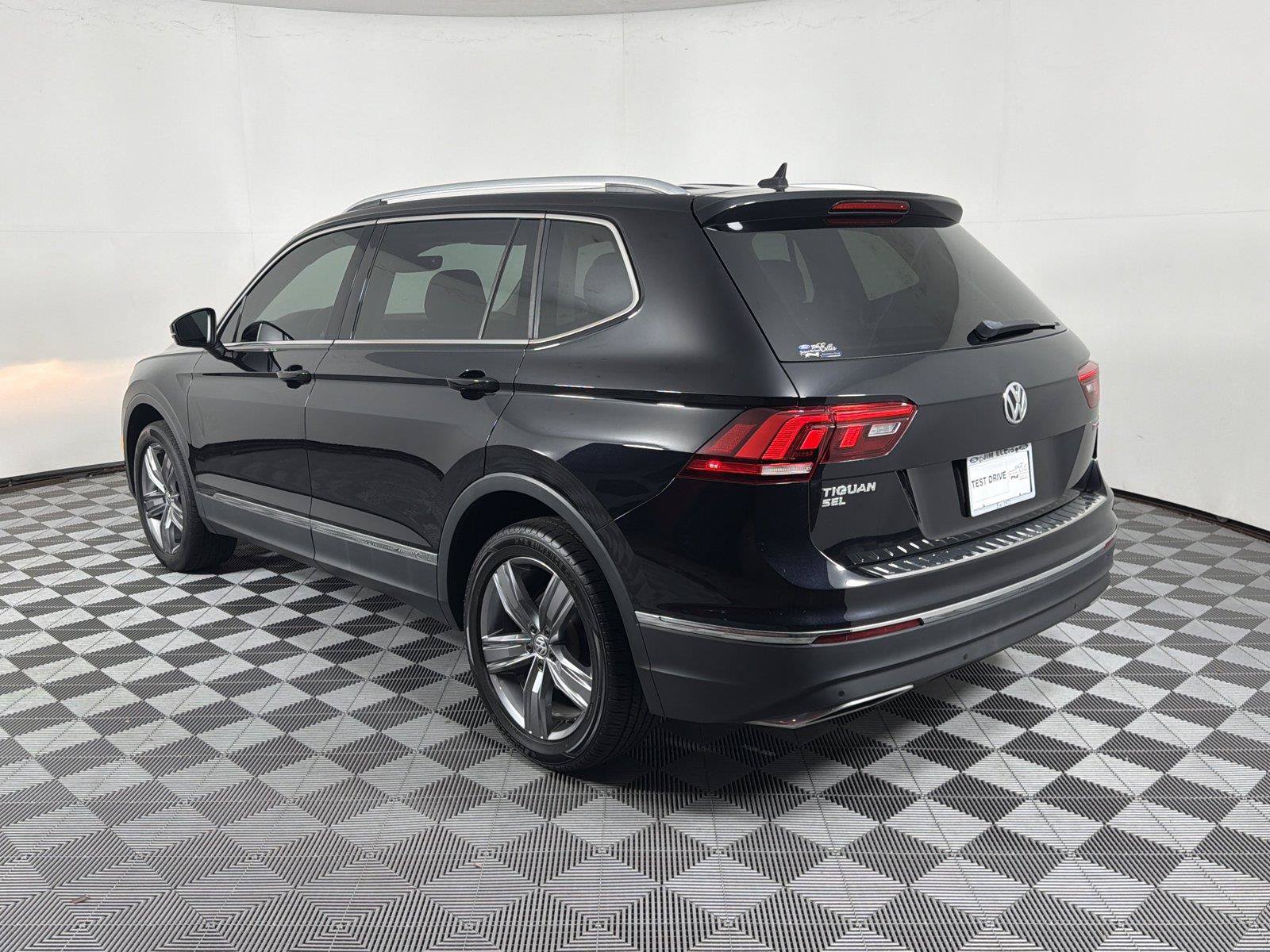 Used 2021 Volkswagen Tiguan SEL AWD/4WD image 5